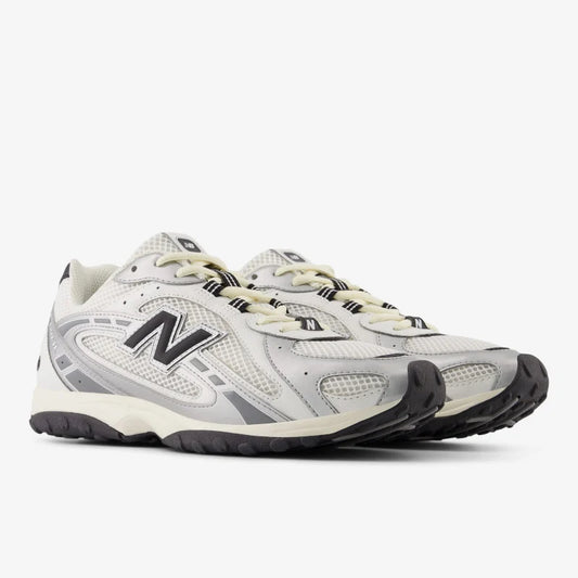 New Balance 204L - Silver Metallic/Black