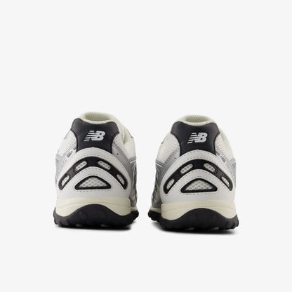 New Balance 204L - Silver Metallic/Black