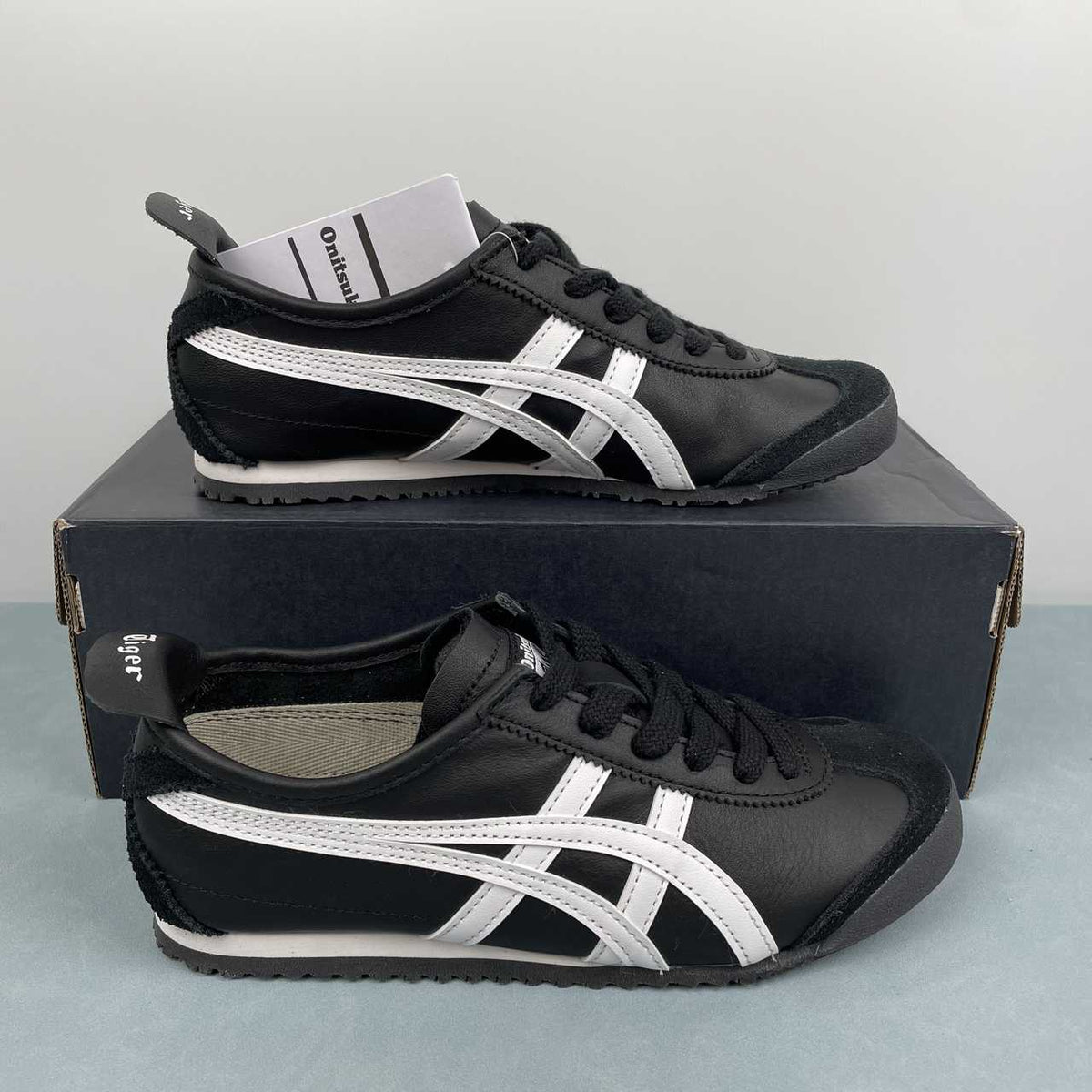 Onitsuka Tiger Mexico 66 - Black/White