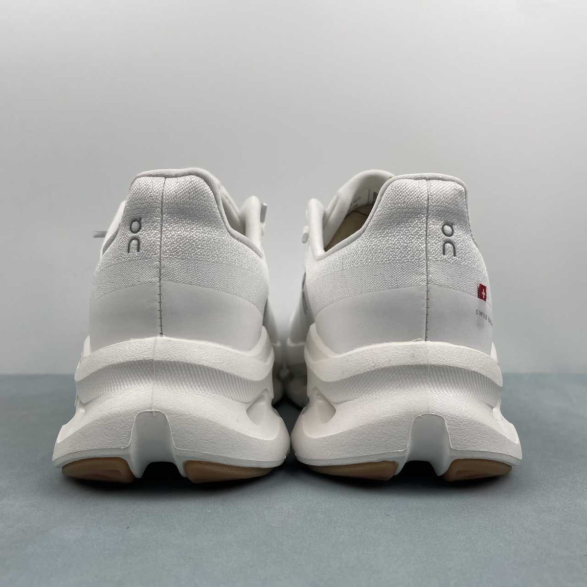On Cloudtilt - White/Ivory